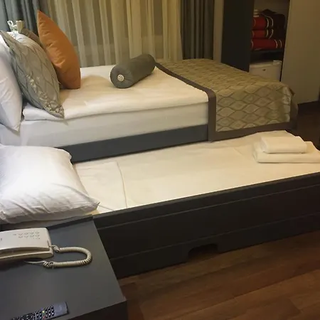 Koç Elıt Termınal 3*