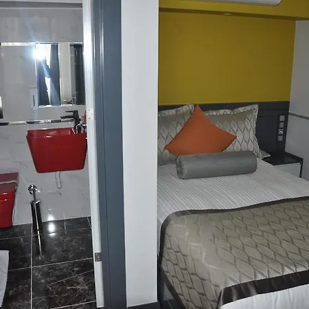 Hotel Koç Elıt Termınal Isparta